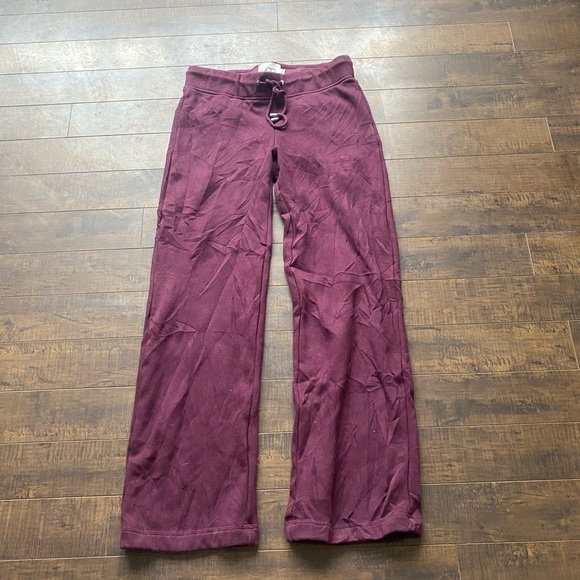 Ugg Burgundy Sweat pants - Picture 4 of 13